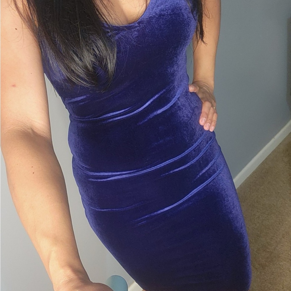Forever 21 Royal Blue Velvet Midi Dress